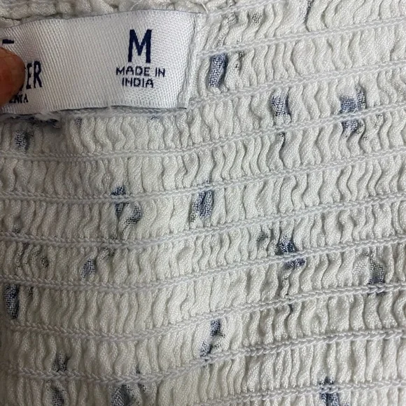 Hollister White and Blue play suit romper size M - Picture 6 of 7